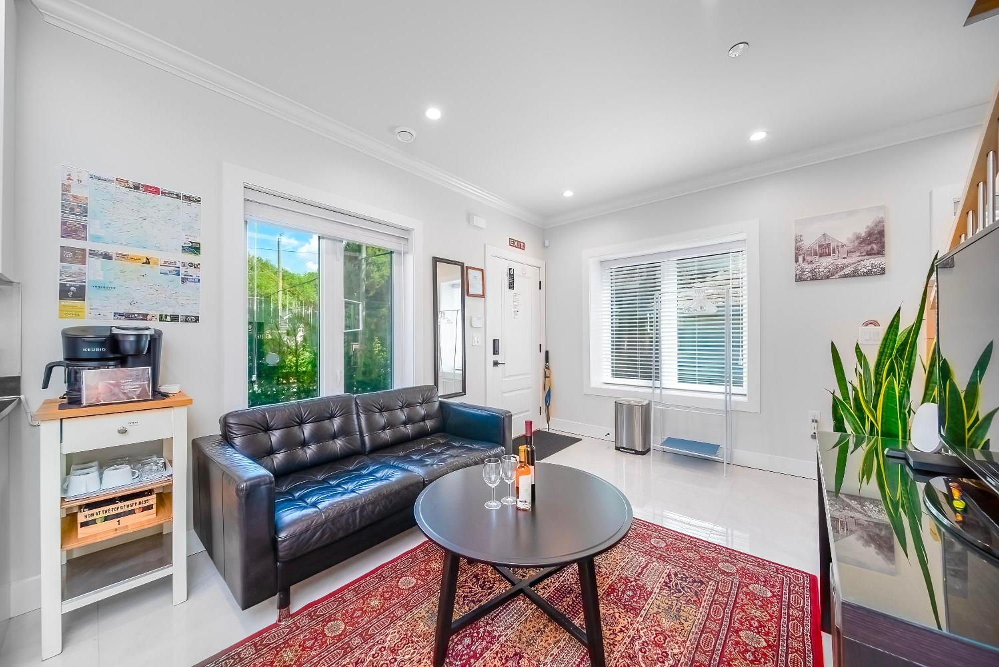 New Laneway House Near Airport, Downtown, Ubc Apartment แวนคูเวอร์ ภายนอก รูปภาพ