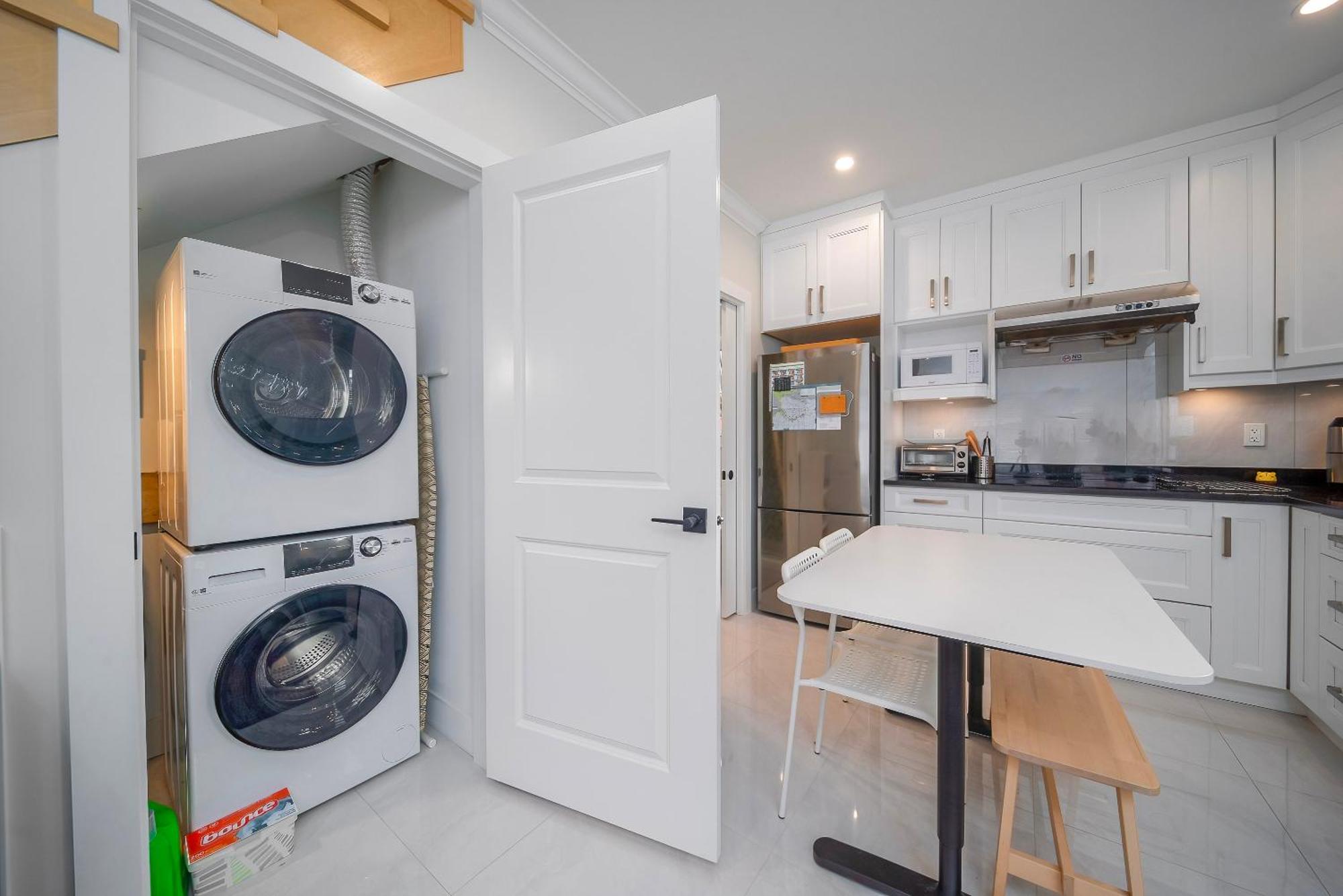 New Laneway House Near Airport, Downtown, Ubc Apartment แวนคูเวอร์ ภายนอก รูปภาพ